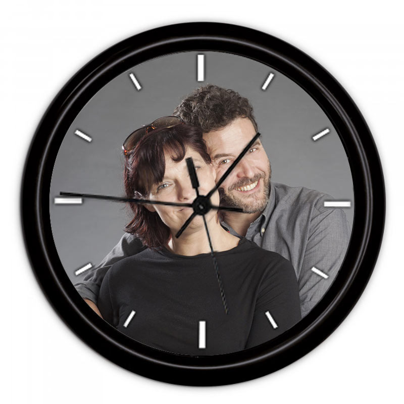 Horloge ronde bordure noire avec photo