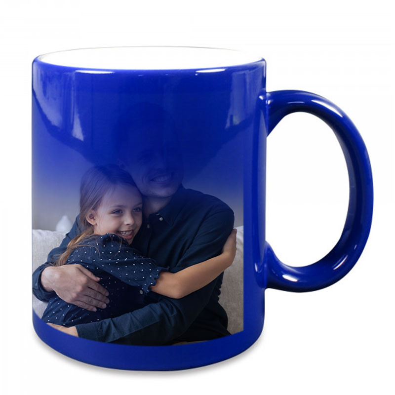 Mug magique personnalisé de couleur bleu