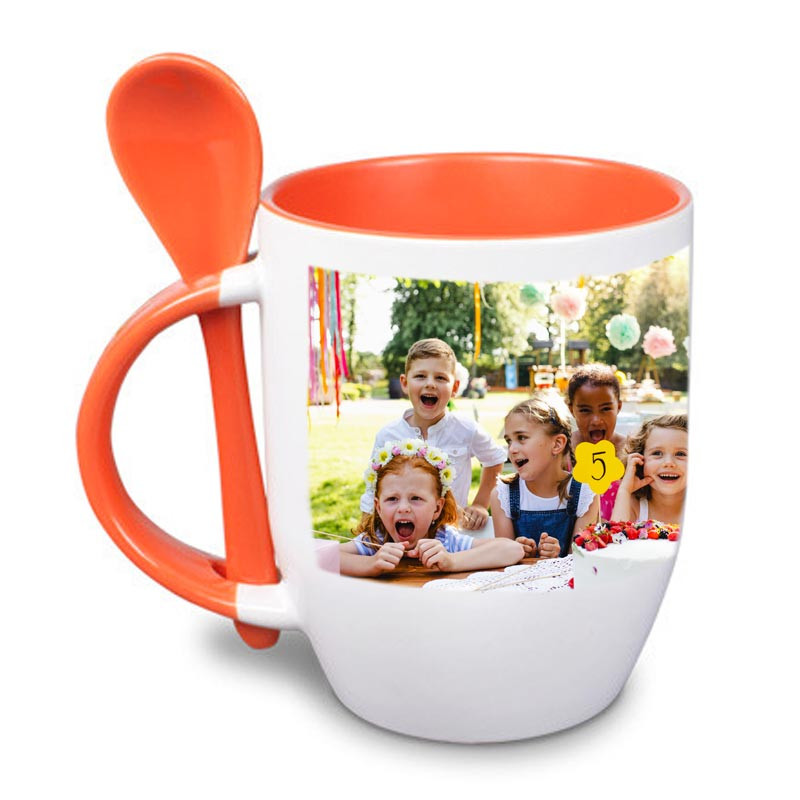 Tasse orange cuillère photo