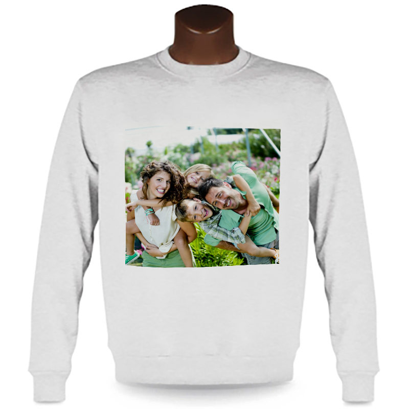 Pull de couleur blanc avec photo imprimée